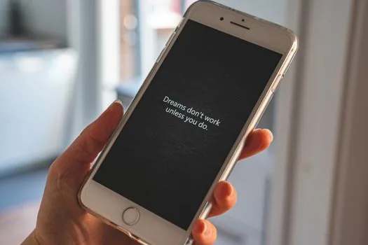 iPhone passwords app passkey delete screen concept