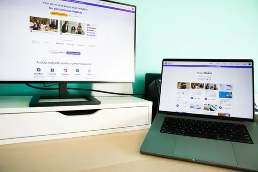 laptop external monitor