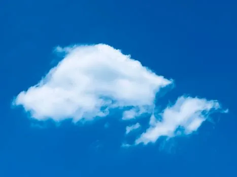 OneDrive files on demand cloud icon and local storage cleanup