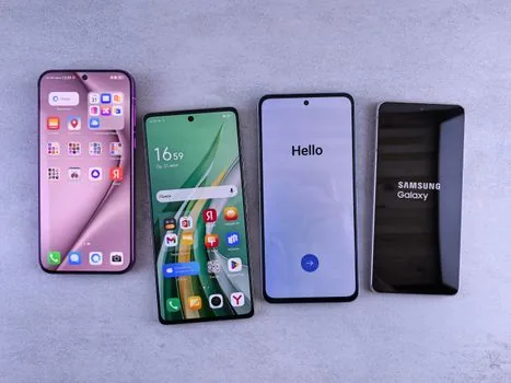 Samsung Galaxy Android app permission manager showing camera microphone photos location options